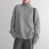 Casvian Luxurious Cashmere Sweater for Ultimate Comfort